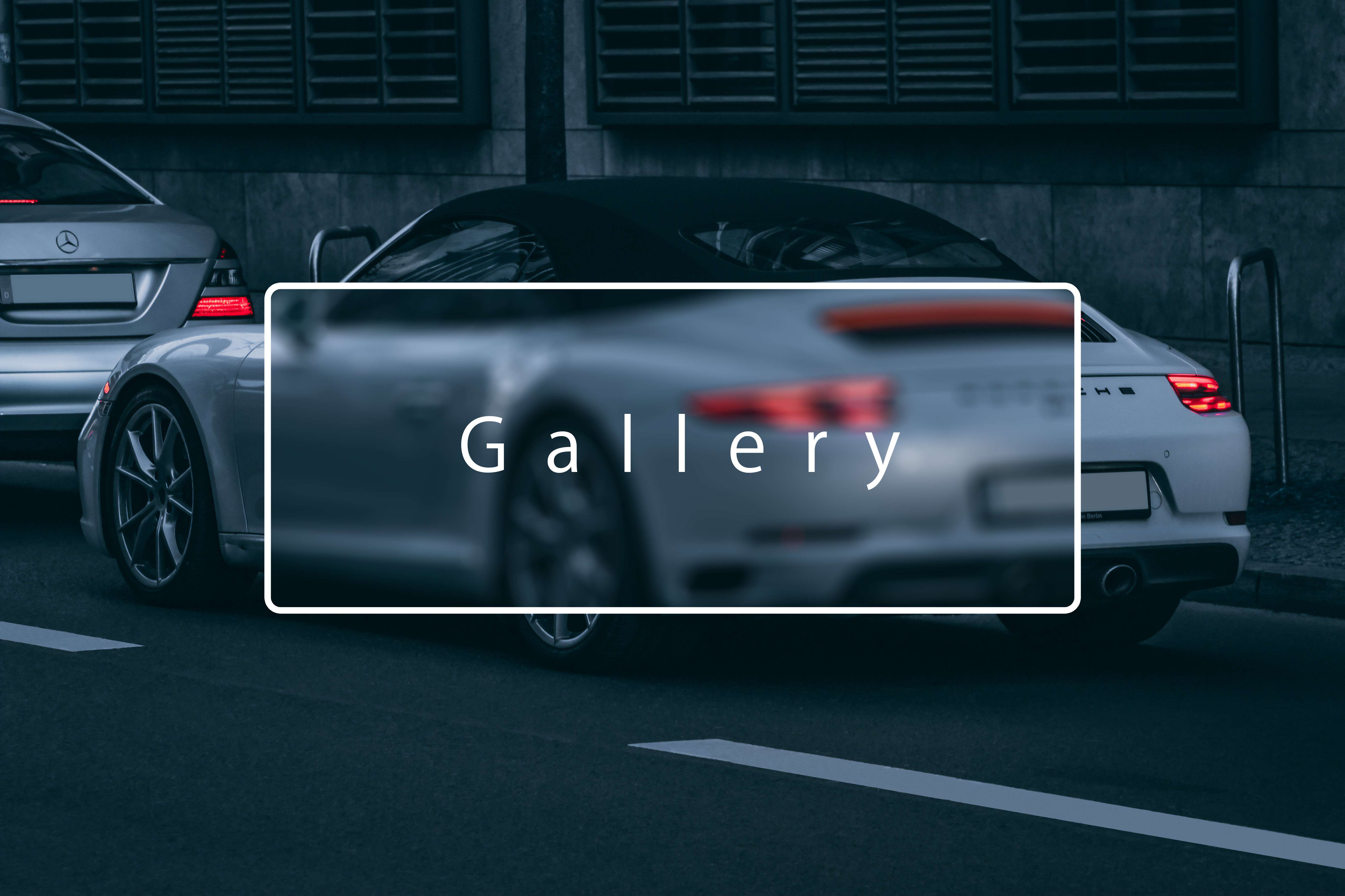 Porsche 911 Steht Hinter einem Mercedes